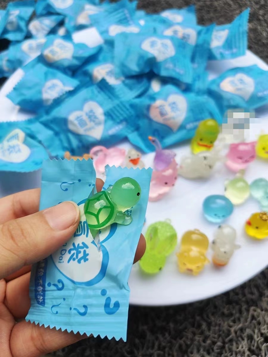 Luminous Three-dimensional Cartoon Small Animal Model Toy — image 4