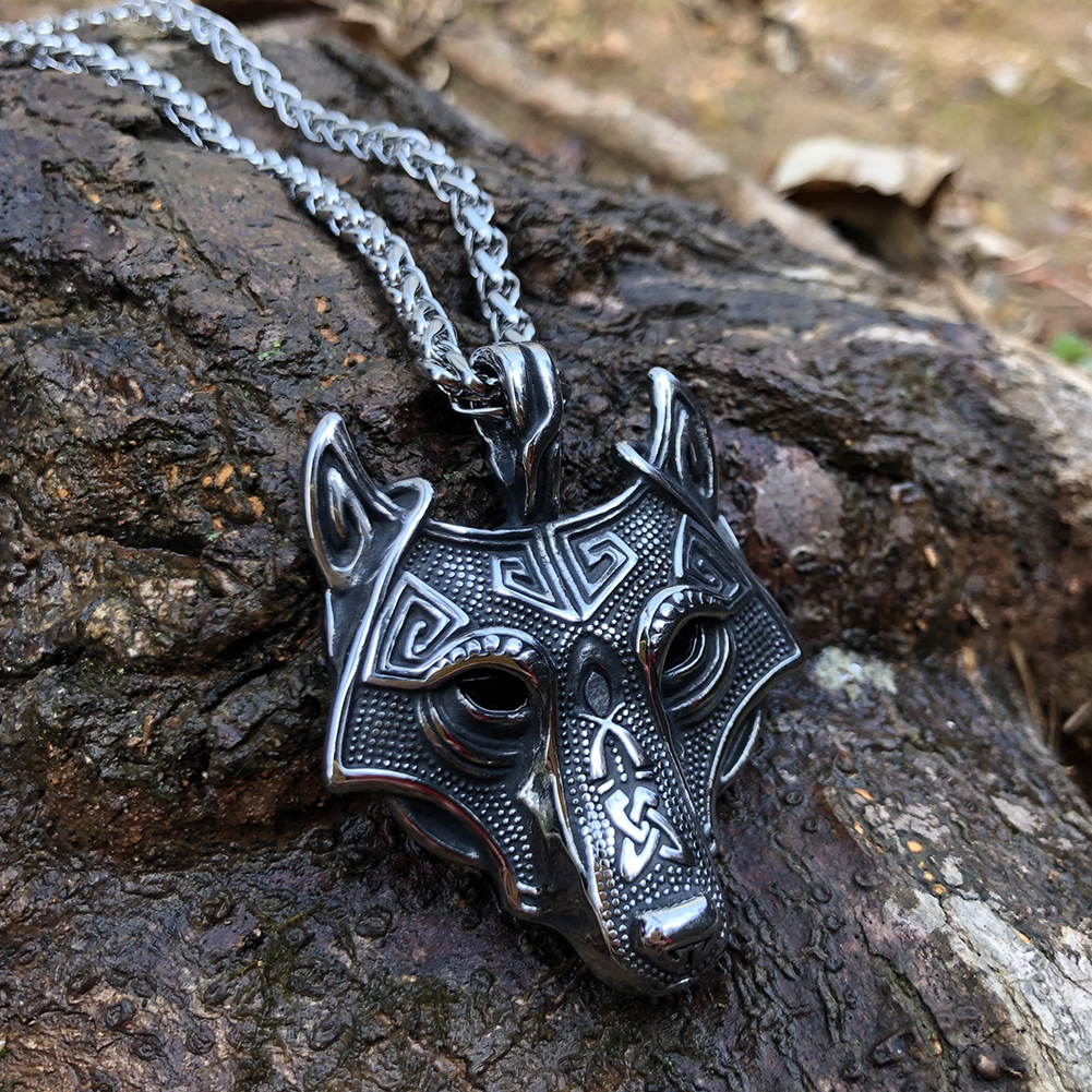 Cadena con Colgante de Cabeza de Lobo Gris Nórdico, Estilo Asgard — imagen 4