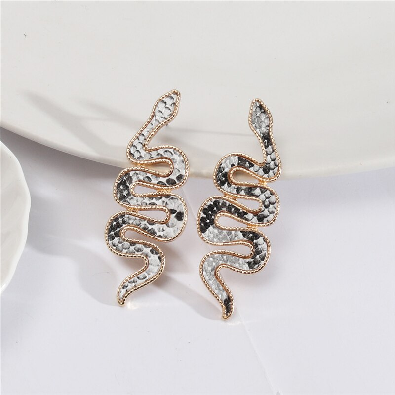 Vintage Leather Abalone Shell Snake Shaped Stud Earrings Geometric Irregular For Women Girls Party Jewelry Gifts — image 5