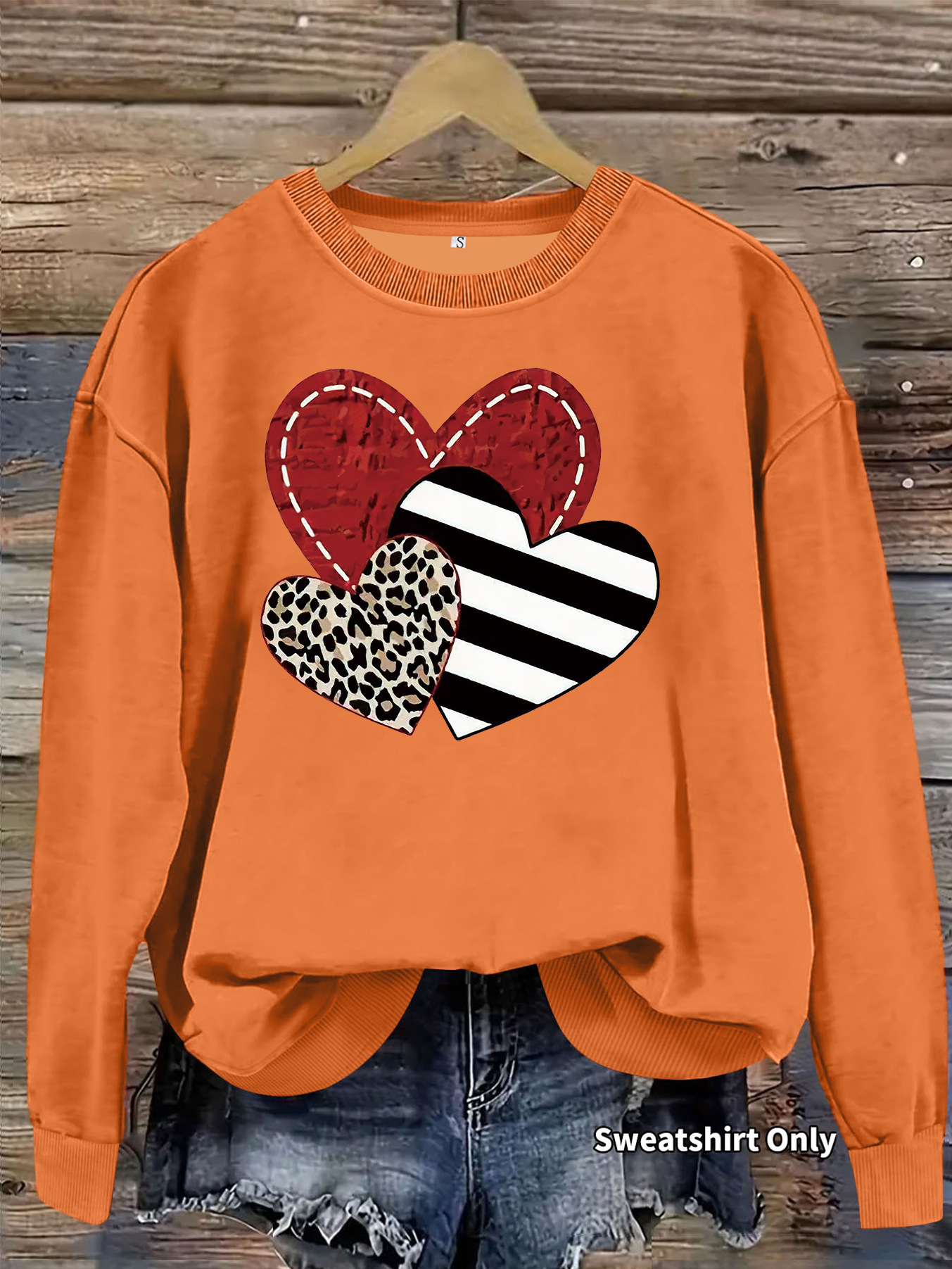 Leopard striped heart-shaped printed sweatshirt — image 12