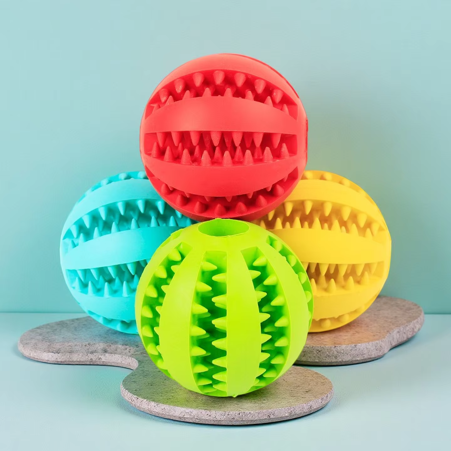Pelotas de juguete para perros con fugas de agua, rompecabezas para mordisqueo, juguetes antifriques y de entrenamiento contra morder — imagen 5
