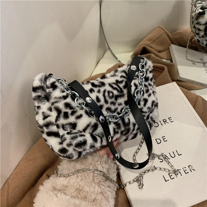 Leopard Pattern Plush Bag Personality Diagonal Women Bag Chain Bag Shoulder — image 4